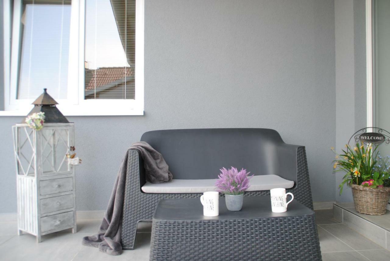 Apartman U Lesa Daire Ratiskovice Dış mekan fotoğraf
